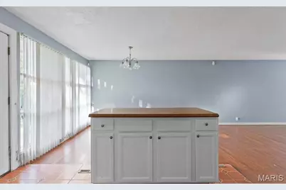 [Address not provided], Castle Point, MO 63136 - Photo 2