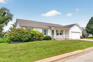819 Tiffany Ct, Marthasville, MO 63357 - Photo 2