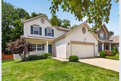 546 Springhurst Parkway, O'Fallon, MO 63368 - Photo 2