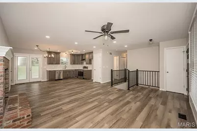 301 Excalibur Boulevard, Troy, MO 63379 - Photo 8