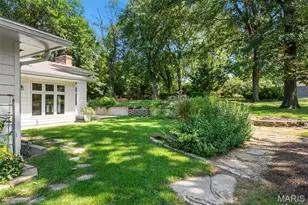 1304 Wilton Ln, Kirkwood, MO 63122 - Photo 2