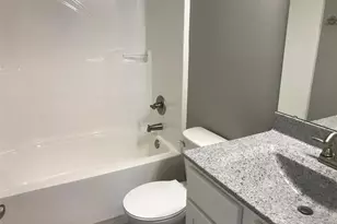 316 Touchdown Dr, Wentzville, MO 63348 - Photo 6
