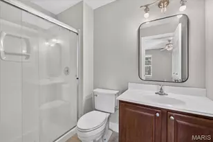 20 Creek Pass Ct, Saint Charles, MO 63304 - Photo 38
