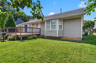 981 Wynstay Cir, Saint Louis, MO 63088 - Photo 32