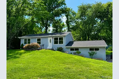 324 Westminster Drive, Saint Peters, MO 63376 - Photo 1