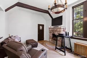 7108 Tulane Ave, University City, MO 63130 - Photo 16