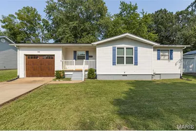 218 N Alexander Street, Farmington, MO 63640 - Photo 1