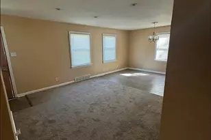 283 S Barat Ave, Ferguson, MO 63135 - Photo 4