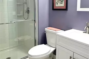 1960 Marine Terrace Dr, Maryland Heights, MO 63146 - Photo 8