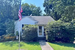 311 S Winchester St, Fenton, MO 63736 - Photo 1