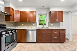 1420 E 8th, Washington, MO 63090 - Photo 6