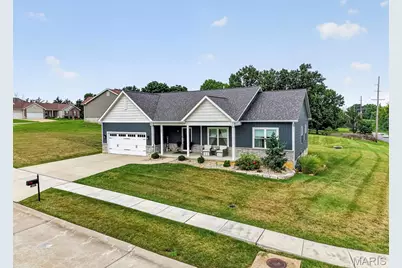 1001 Patricia Ann Drive, Wentzville, MO 63385 - Photo 2