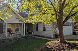 5504 Bon Ron Dr, Hillsboro, MO 63050 - Photo 2