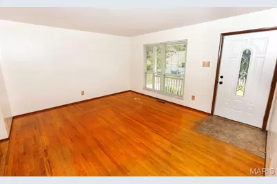 728 Stonesign Drive, Fenton, MO 63026 - Photo 2