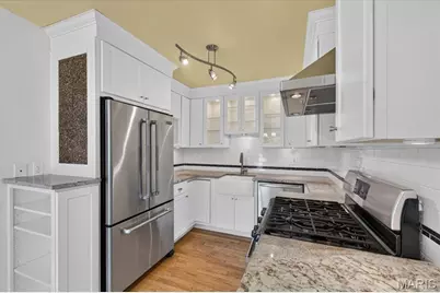 659 Deerhurst Drive, Saint Louis, MO 63119 - Photo 22