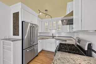 659 Deerhurst Dr, Saint Louis, MO 63119 - Photo 22