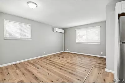 329 Eichelberger Street, Saint Louis, MO 63111 - Photo 14