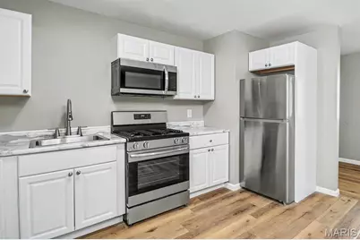 329 Eichelberger Street, Saint Louis, MO 63111 - Photo 24