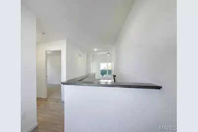 102 Windrow Drive, O'Fallon, MO 63385 - Photo 2