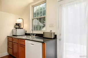 606 Cornelia Ave, Webster Groves, MO 63119 - Photo 12
