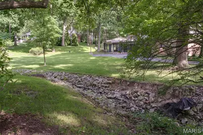 103 Frontenac Forest, Frontenac, MO 63131 - Photo 4