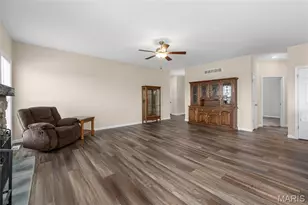 4167 St Louis Rock Rd, Villa Ridge, MO 63089 - Photo 10