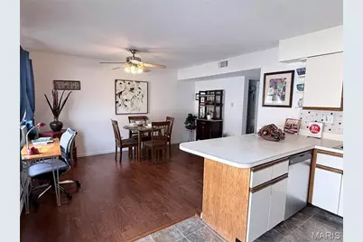 840 Dumont Place, Saint Louis, MO 63125 - Photo 4