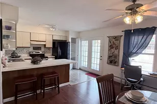 840 Dumont Pl, Saint Louis, MO 63125 - Photo 6