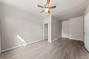 318 Broadway St, Elsberry, MO 63343 - Photo 16