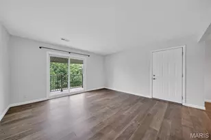 1823 Gascony Parc Dr, Lake Saint Louis, MO 63367 - Photo 14