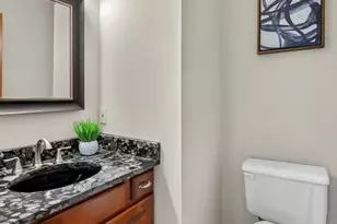 2319 Wellington Estates Dr, Chesterfield, MO 63017 - Photo 16
