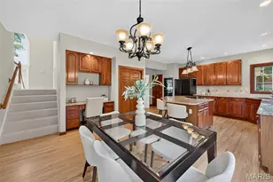 2319 Wellington Estates Dr, Chesterfield, MO 63017 - Photo 12