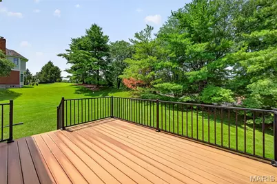 2319 Wellington Estates Drive, Chesterfield, MO 63017 - Photo 10