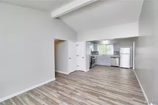 1495 Tremont Dr, Saint Louis, MO 63033 - Photo 12
