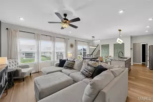 2211 Eagle River Dr, O'Fallon, MO 63366 - Photo 6