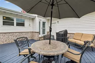 2700 Delaware Dr, Florissant, MO 63033 - Photo 30