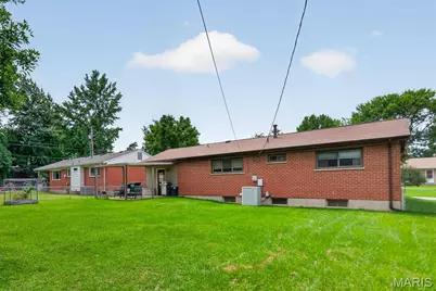 3210 Catesby Lane, Saint Charles, MO 63301 - Photo 20