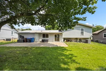 615 Country Lake Drive, Saint Peters, MO 63376 - Photo 28