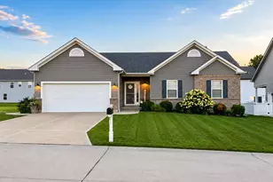 625 Lubbuck Ct, Moscow Mills, MO 63362 - Photo 1