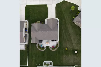 625 Lubbuck Court, Moscow Mills, MO 63362 - Photo 32