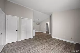 2419 Sandalwood Creek Ct, Wildwood, MO 63038 - Photo 4