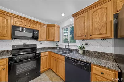 3024 Mediterranean Drive, Florissant, MO 63031 - Photo 16