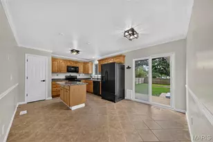 3024 Mediterranean Dr, Florissant, MO 63031 - Photo 14