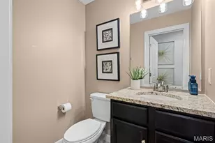 262 Joyce Ct, Ballwin, MO 63021 - Photo 12