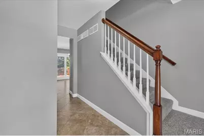 654 Summer Top Circle, Fenton, MO 63026 - Photo 8