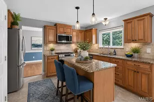 654 Summer Top Cir, Fenton, MO 63026 - Photo 16