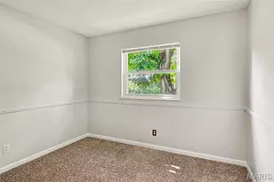 6780 Lesli Mari Ct, Florissant, MO 63033 - Photo 12