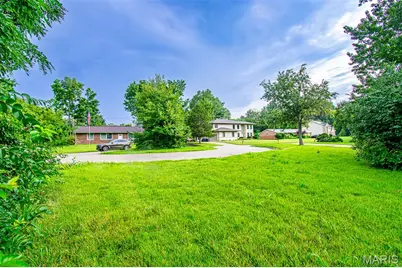 17 Bon Price Terrace, Olivette, MO 63132 - Photo 10