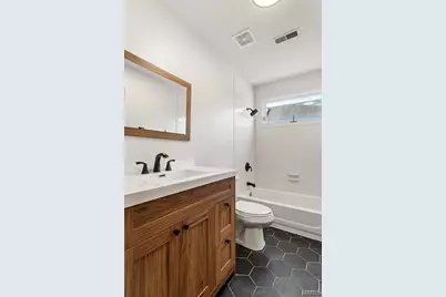 1720 S 13th Street, Saint Louis, MO 63104 - Photo 38