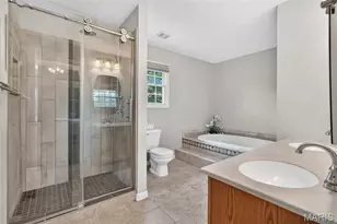 307 Camilla Dr, O'Fallon, MO 63366 - Photo 24